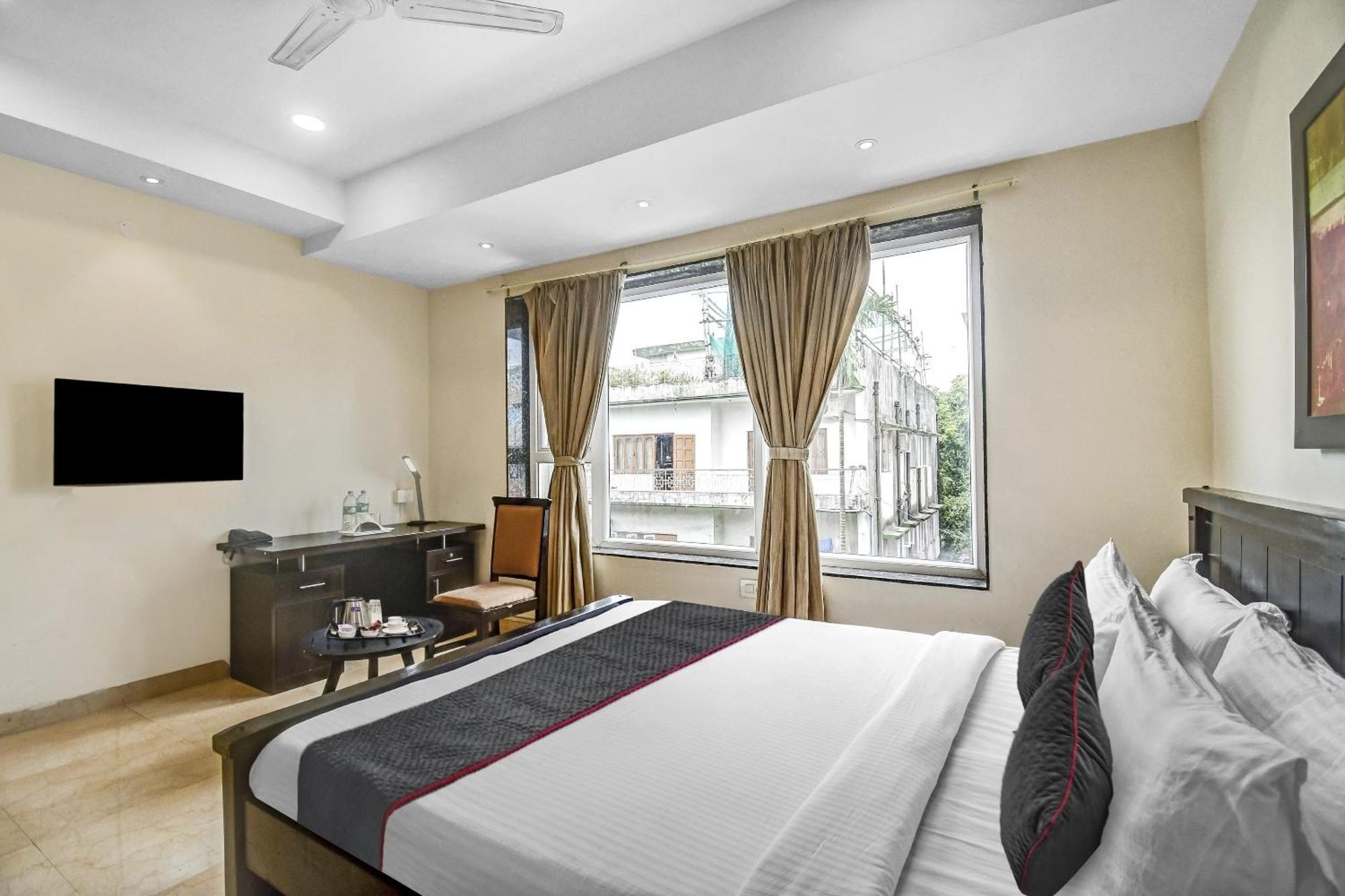 Super Townhouse All In One Kolkata Exterior photo