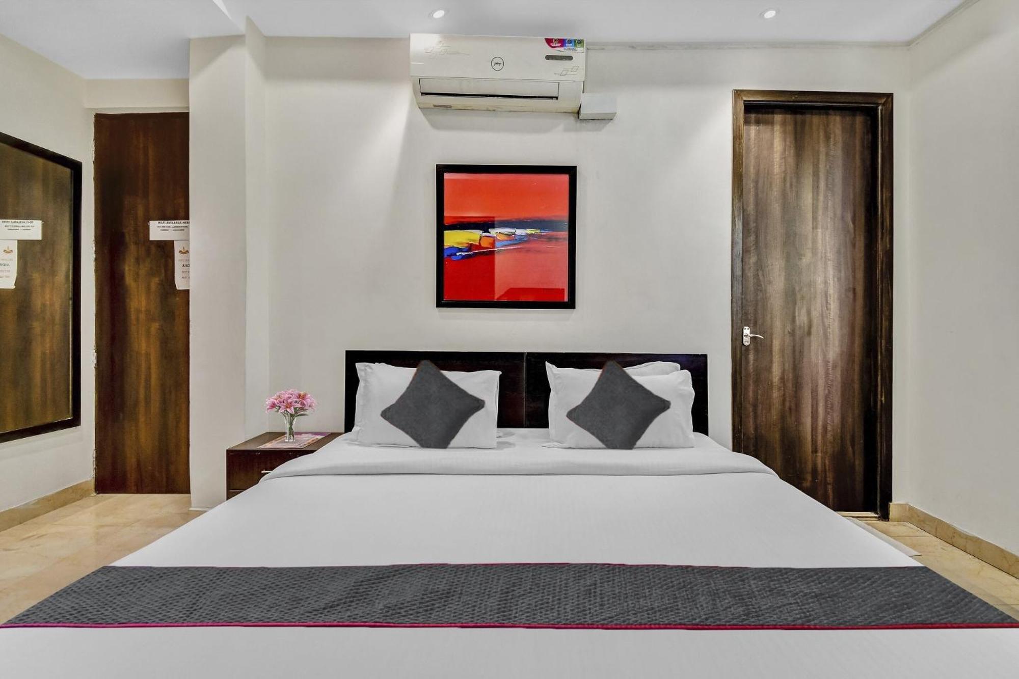 Super Townhouse All In One Kolkata Exterior photo